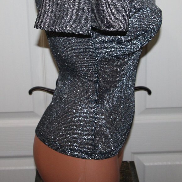 NWT! Size SMALL Black & Silver Metallic Low Cut Split Sleeve Cleavage Top - Picture 5 of 7